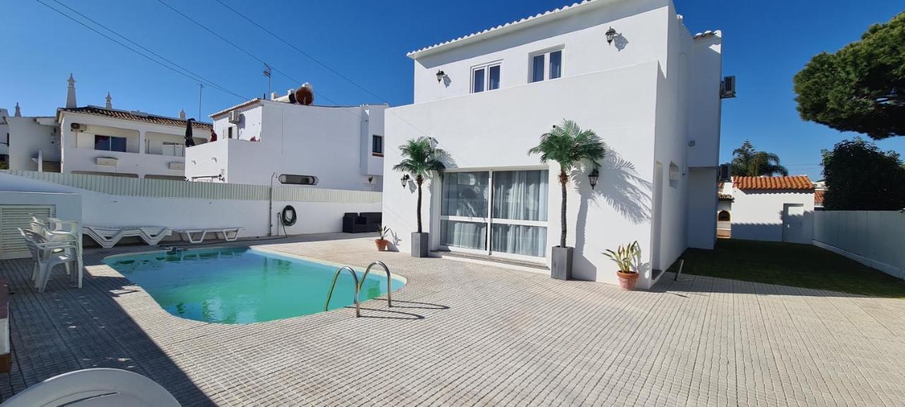 Oura - Large - Private Pool - 5 Bedrooms