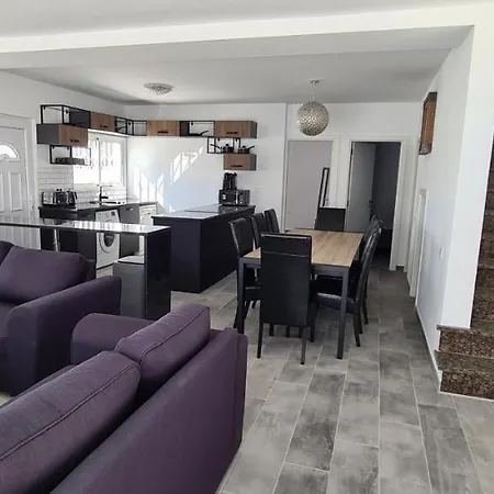 Oura - Large Villa - Private Pool - 5 Bedrooms Albufeira Exterior photo
